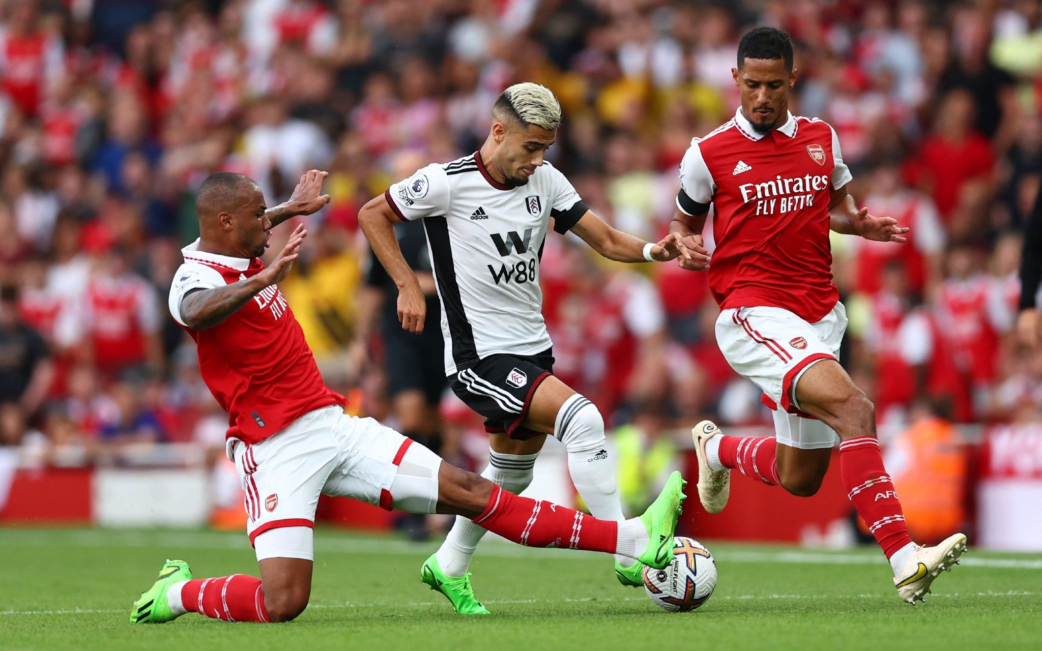 玛钢门窗厂工程实例——首都机场